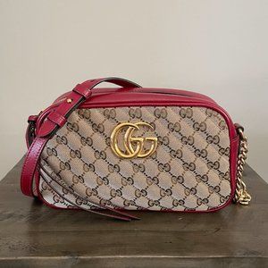 GG Marmont Shoulder Bag Diagonal Quilted GG Canvas Small